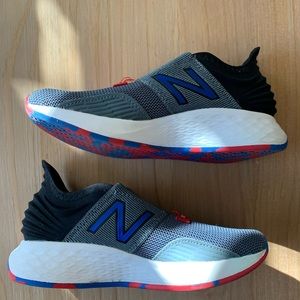 Kids new balance tennies sneakers tennis shoes athletic shoes
